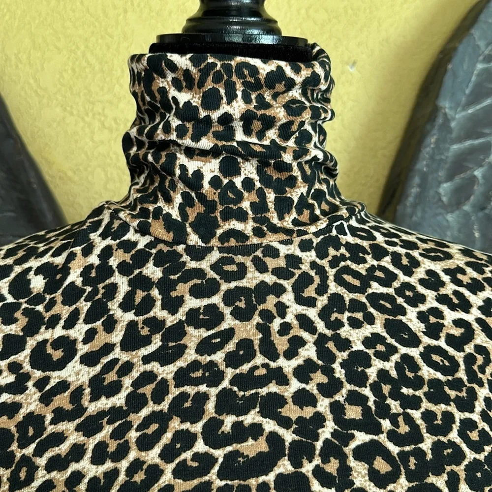 Zara Animal Print Turtle Neck Longsleeve Crop Top - Picture 3 of 7
